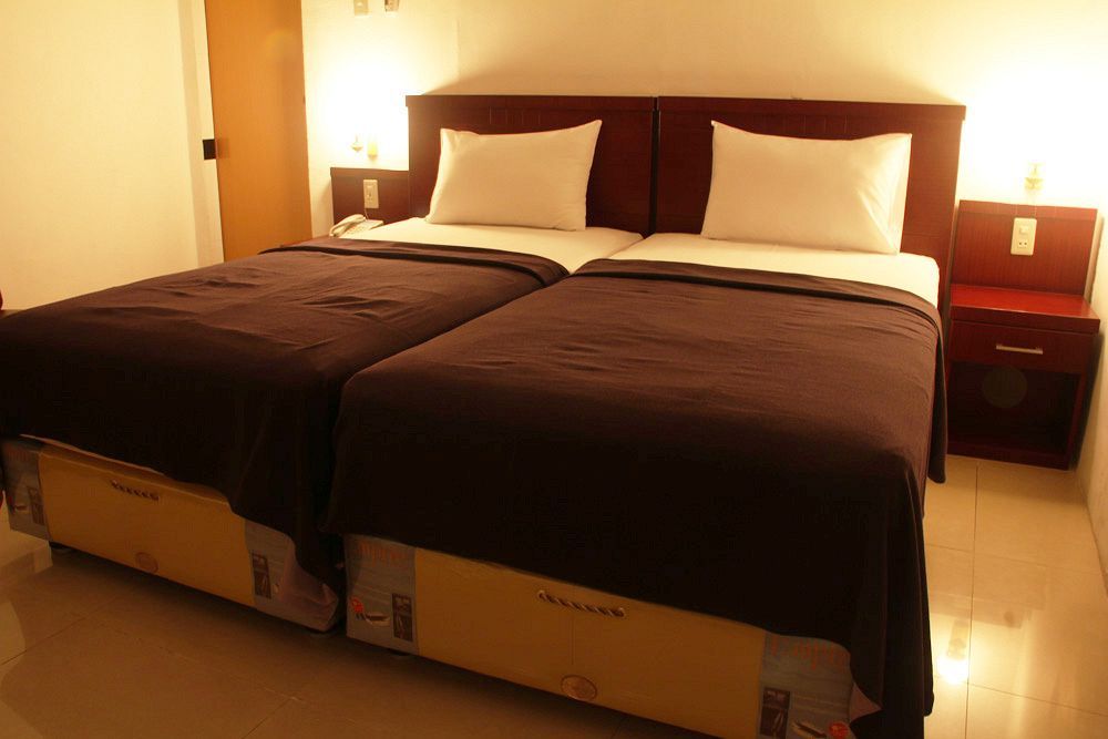 Kama Hotel Medan Ngoại thất bức ảnh
