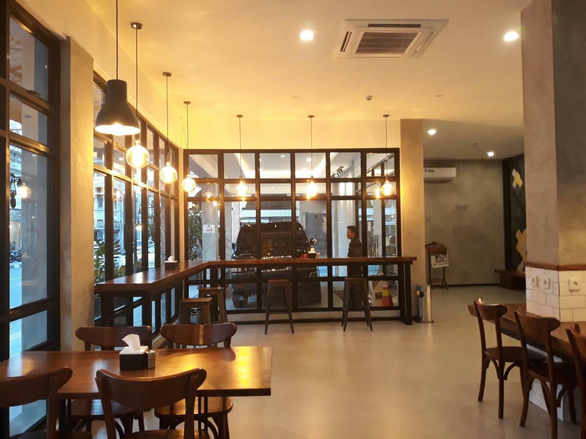 Kama Hotel Medan Ngoại thất bức ảnh