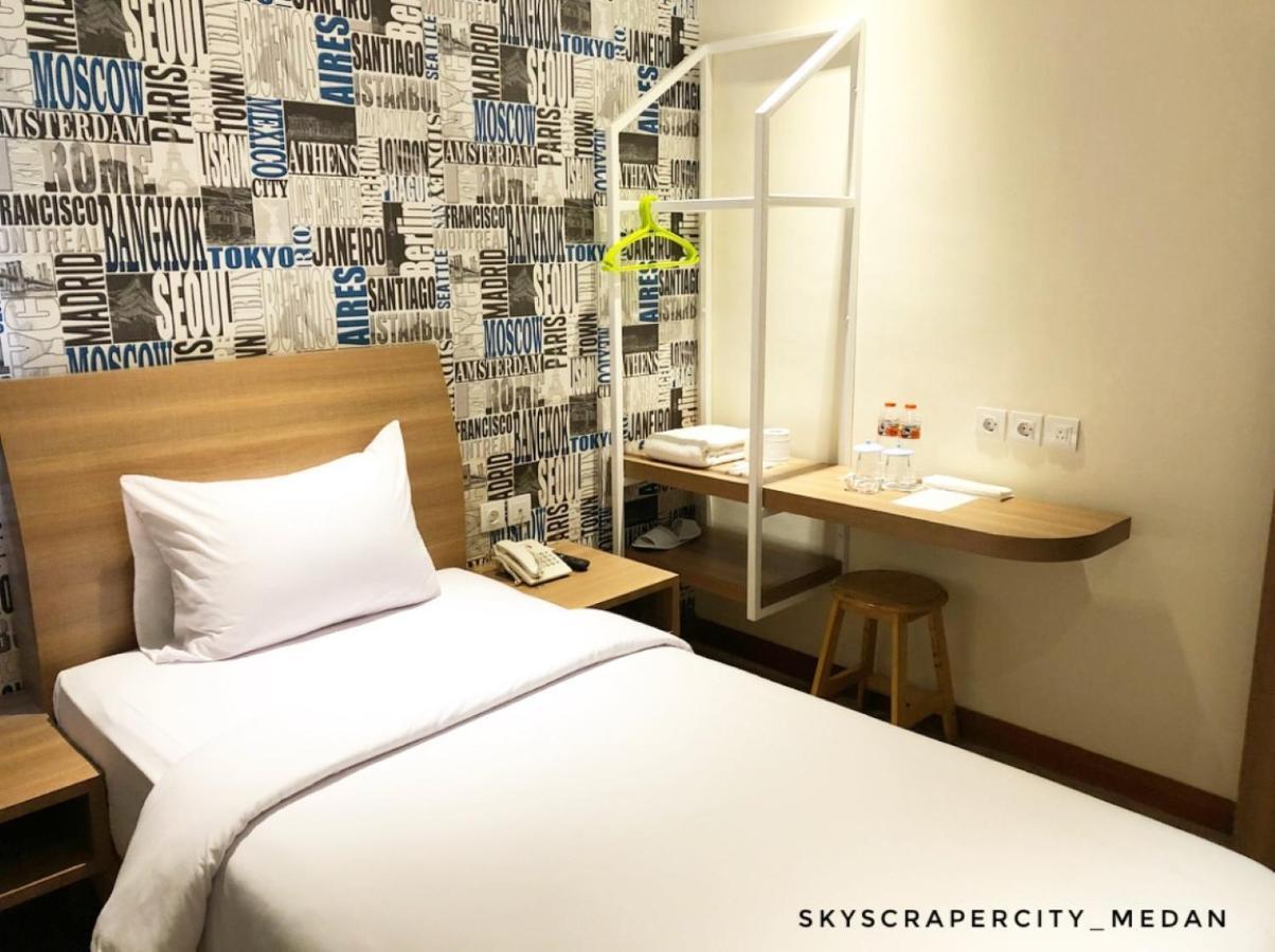 Kama Hotel Medan Ngoại thất bức ảnh