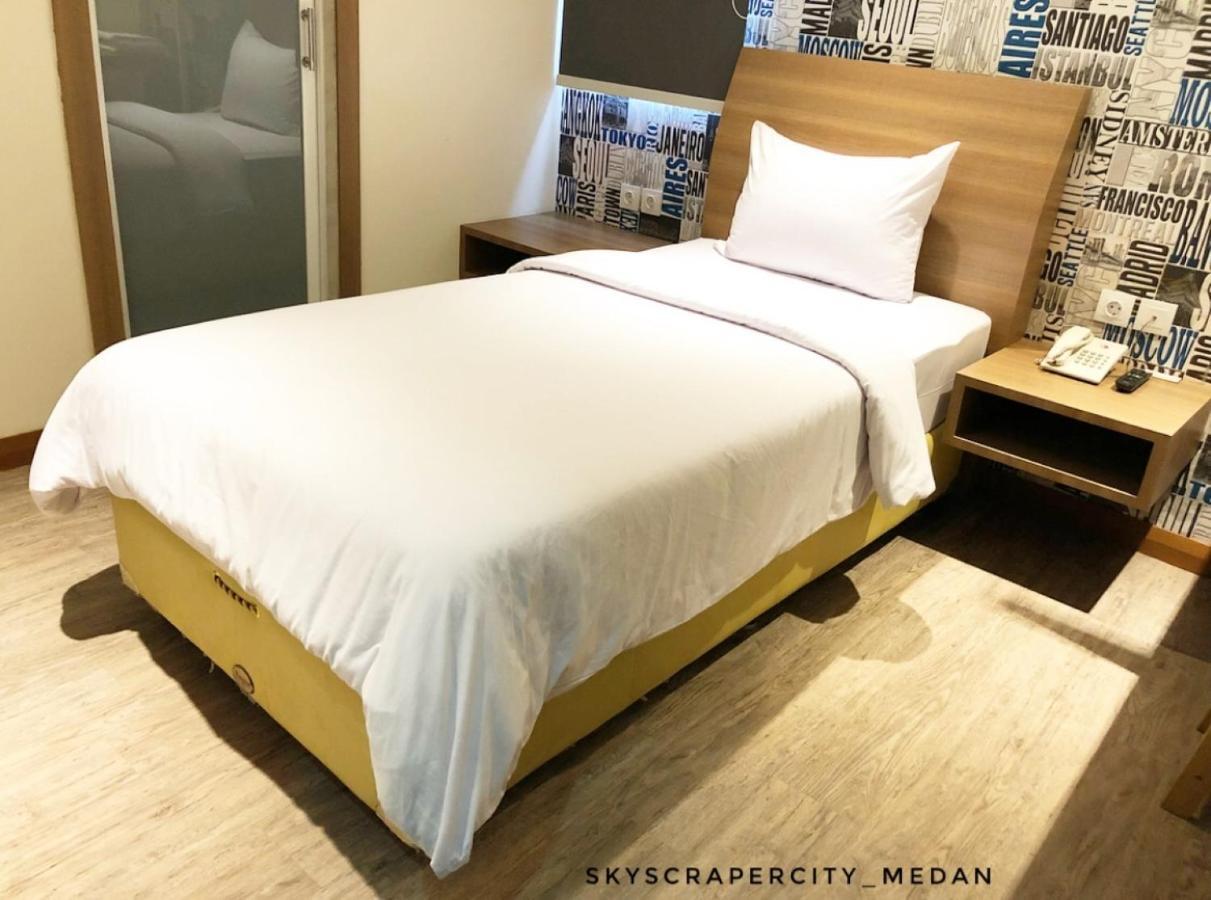Kama Hotel Medan Ngoại thất bức ảnh