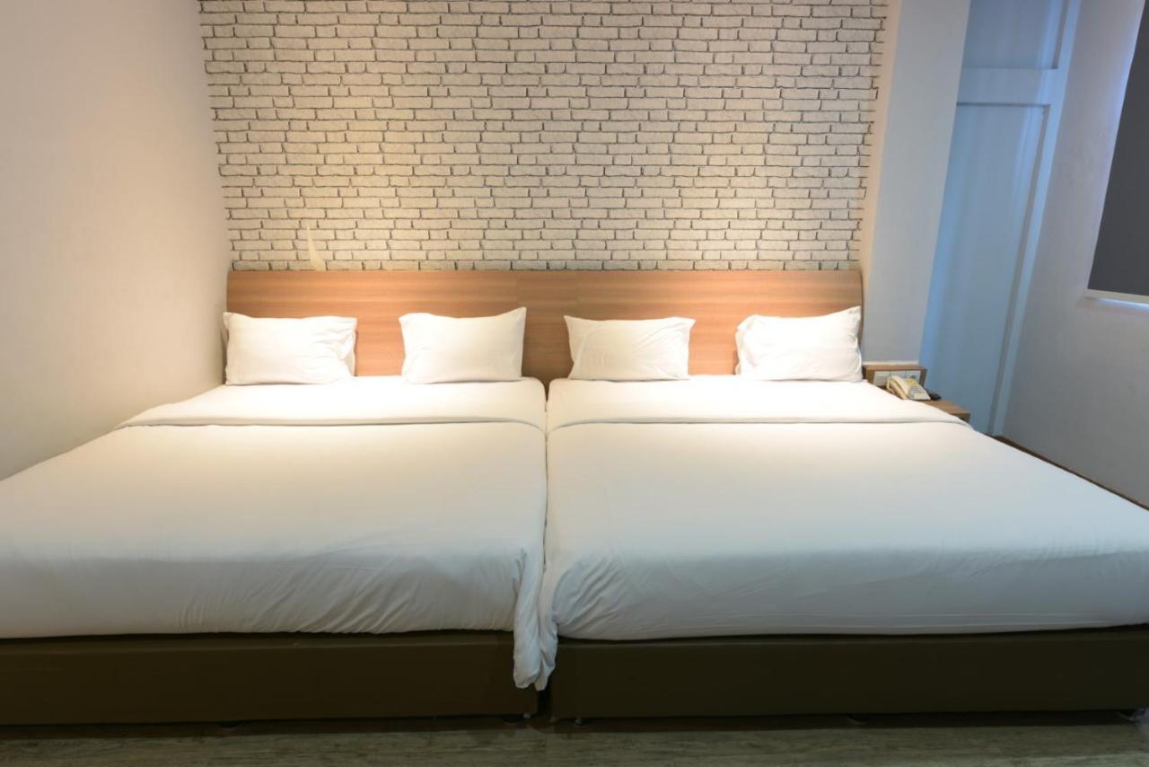 Kama Hotel Medan Ngoại thất bức ảnh