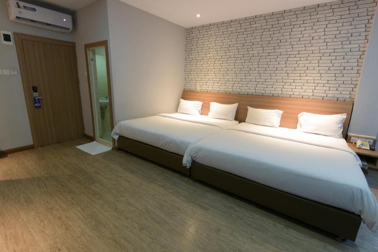 Kama Hotel Medan Ngoại thất bức ảnh